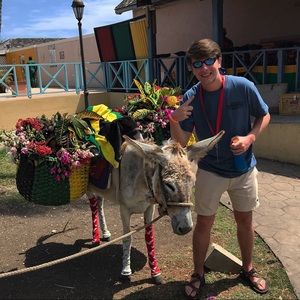 Meet your Posher, Nick